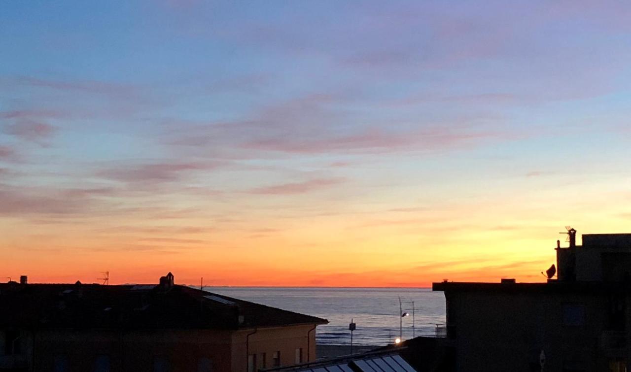 Appartamento Alex Vista Mare Lido di Camaiore Exteriér fotografie